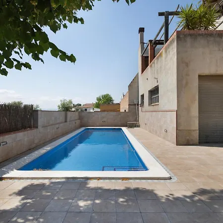 Ball De Bastons Bed & Breakfast 3*